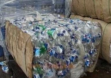 【炜林纳】英国废塑料大量转卖东南亚和我国台湾